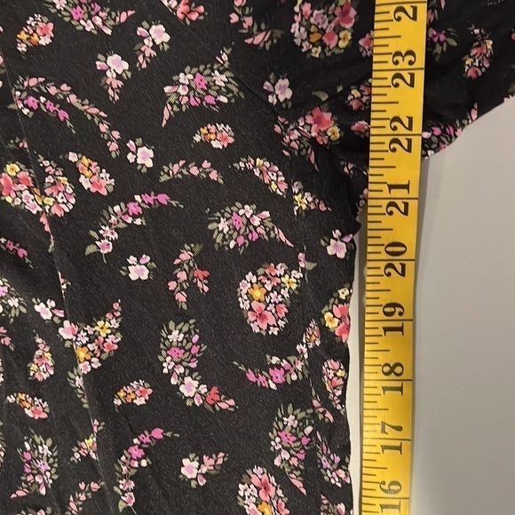 Old Navy Jumpsuit, Size S - Picture 9 of 9